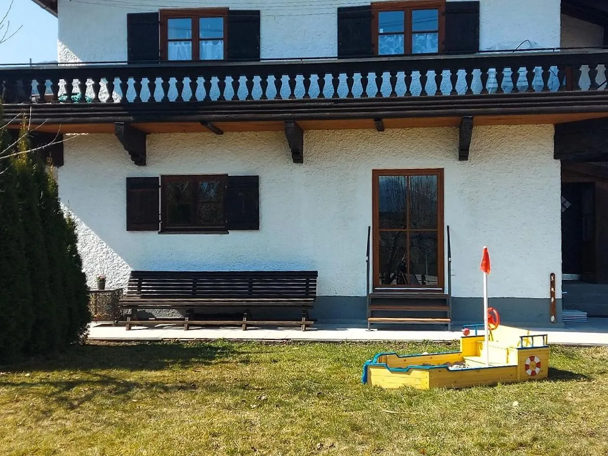 Landhaus Gluecksmoment Rottau 0*,